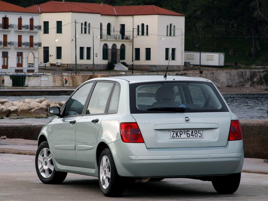  Fiat Stilo 5-Door (192) 2004 года  (фото 19 из 42)